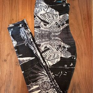 Blackmilk Skeleton Leggings ***discontinued style***